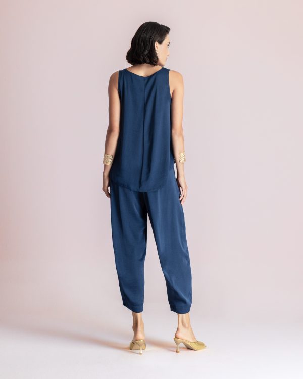 Alternative view of Sleeveless relaxed fit blouse - Moutaki