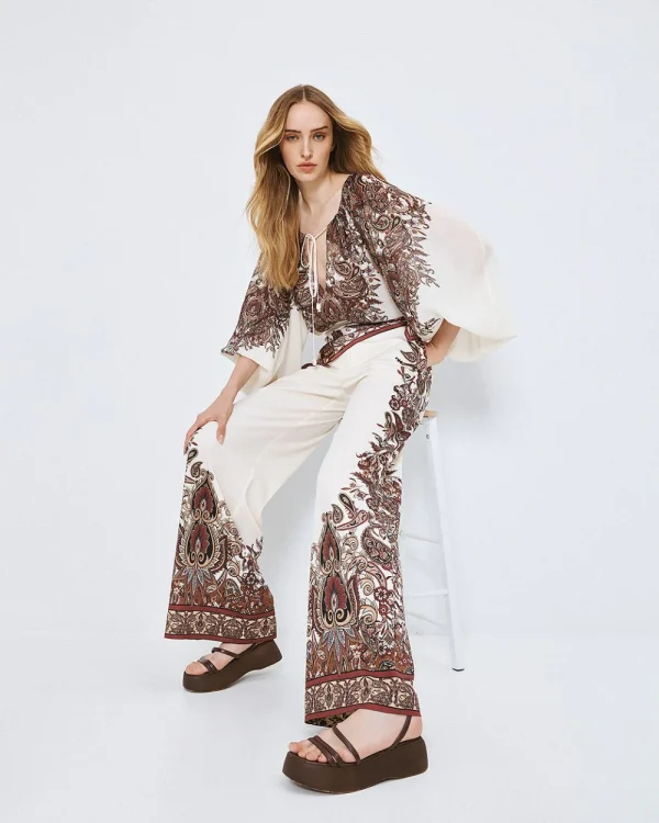 Printed wide-leg pants
- Access Fashion