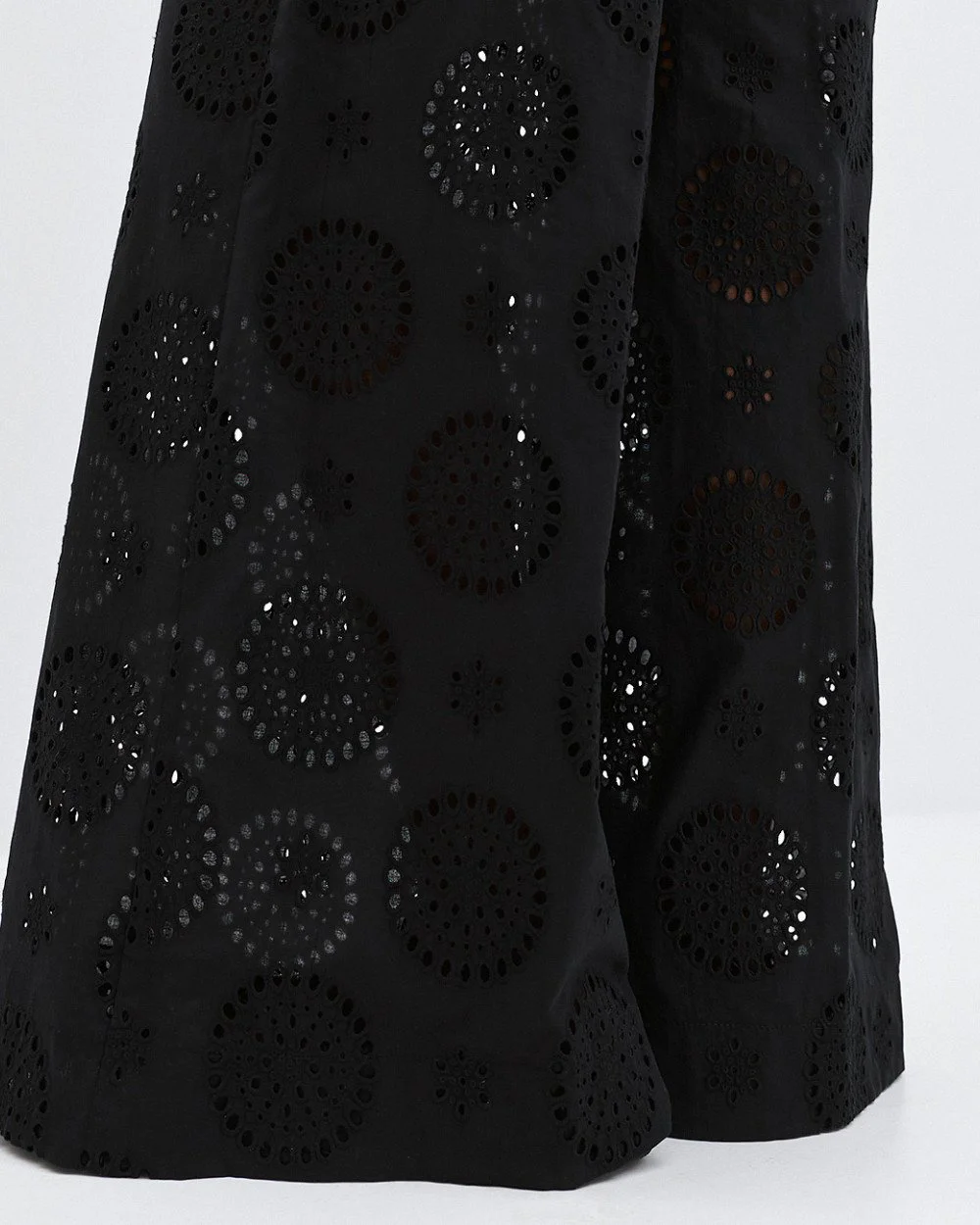 Brouska - S26-5105-0313 Wide-leg broderie pants - Access Fashion - Image 3