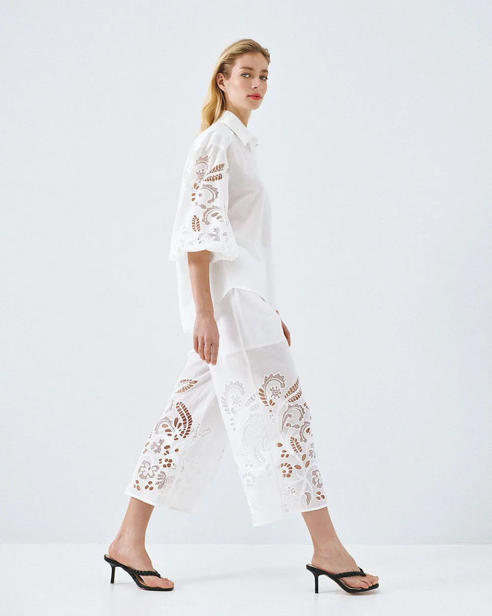 Brouska - S26-5147-678 Broderie culotte pants - Access Fashion - Image 4