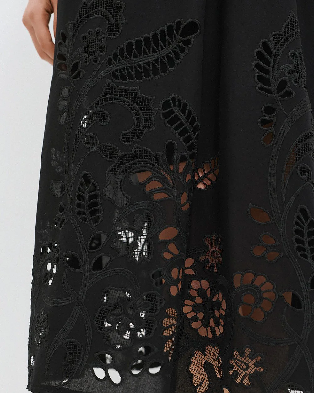 Brouska - S26-6032-678 Midi broderie skirt - Access Fashion - Image 3