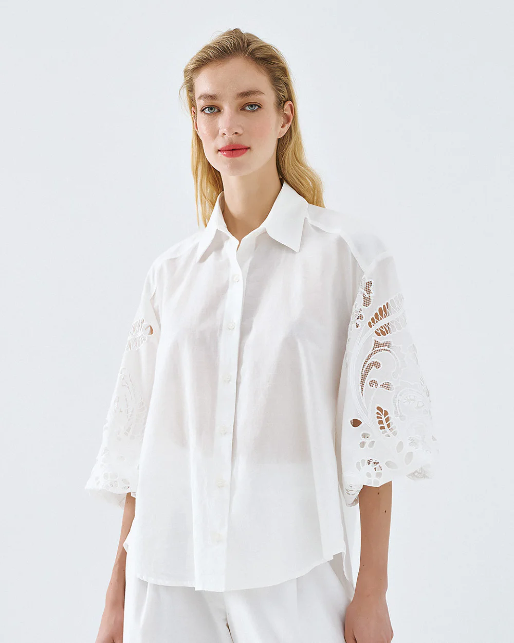 Brouska - S26-7039-678 Shirt with broderie sleeves - Access Fashion - Image 4