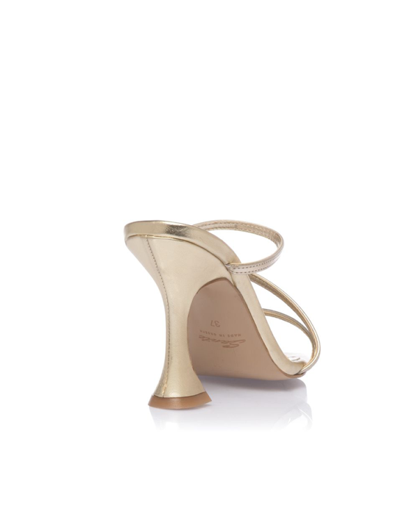 Brouska - SAS26-270 Brouska -