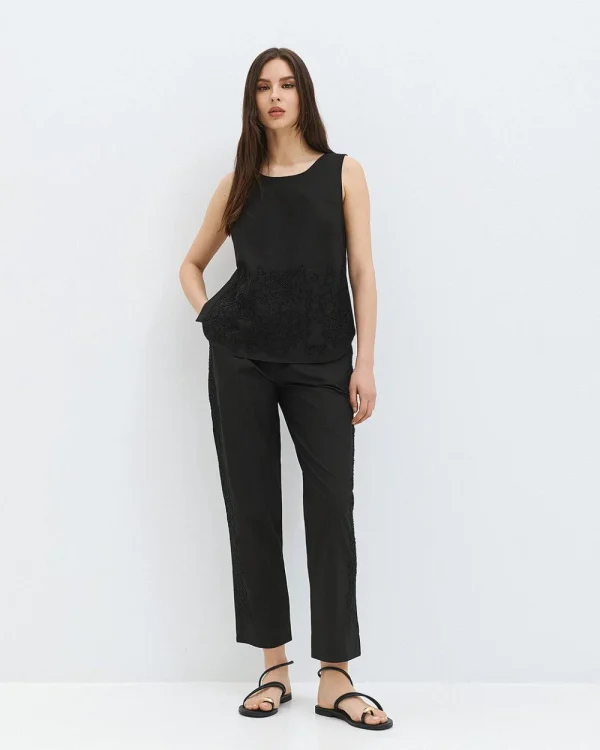 Pants with embroidery on the sides - Access Fashion