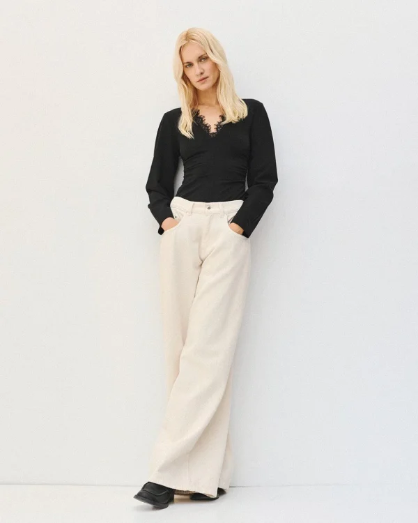 Blouse with lace details and ruching - Access Fashion