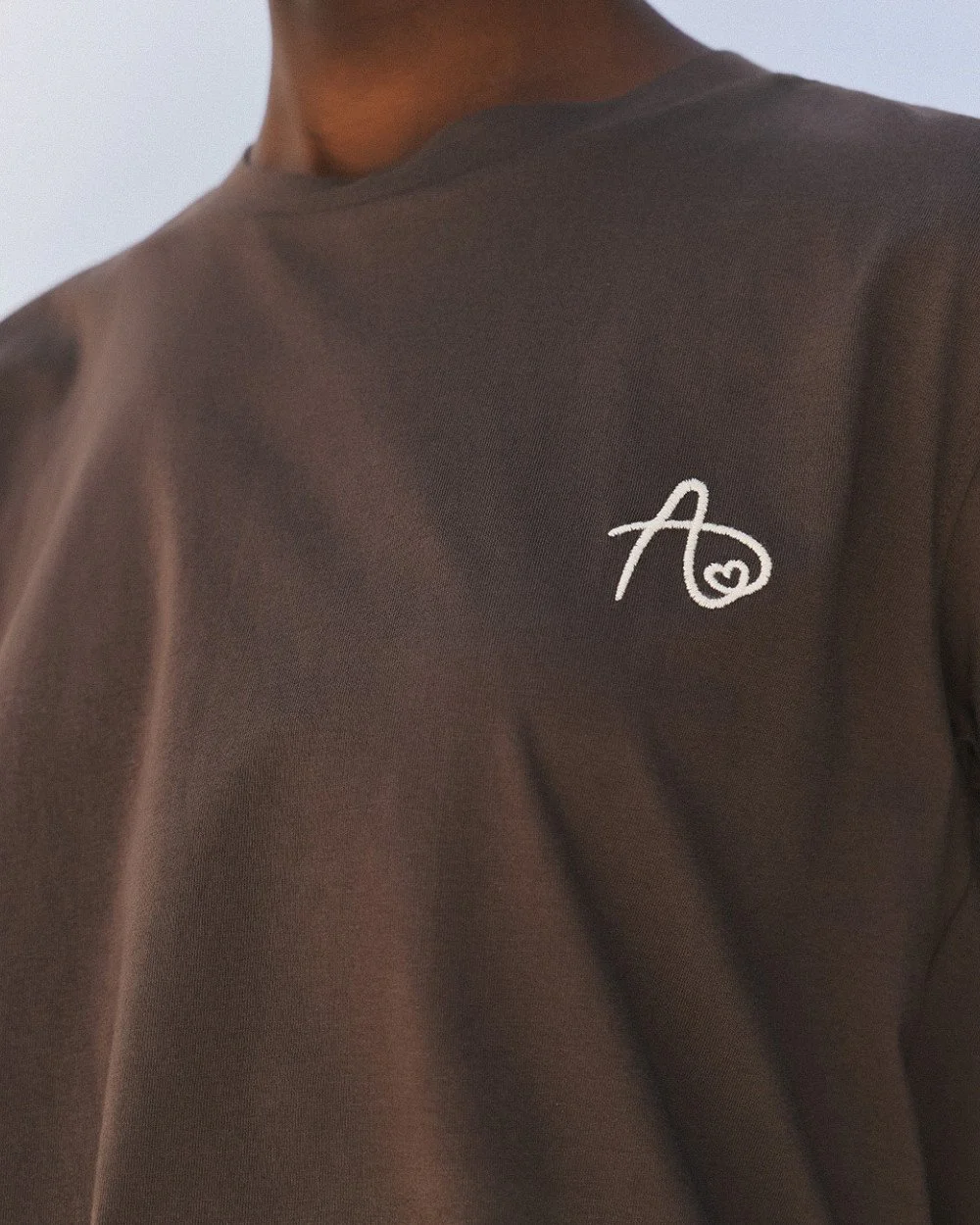Brouska - W26-2166 T-shirt with an embroidered monogram - Access Fashion - Image 8