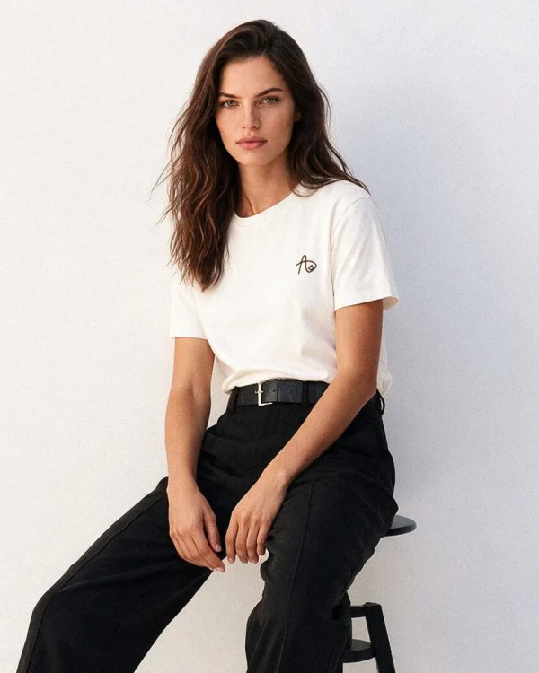 T-shirt with an embroidered monogram - Access Fashion