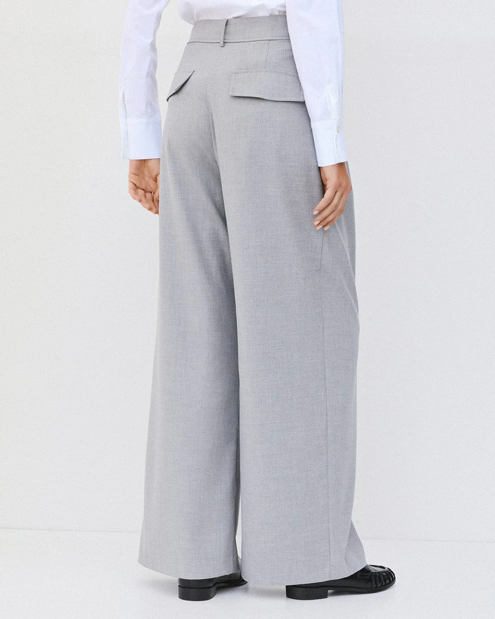Brouska - W26-5066 High-waisted pants with pleats - Access Fashion - Image 4