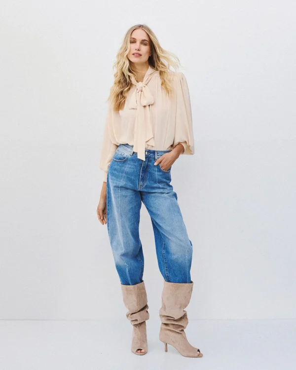 Shirt with a tie and padded shoulders - Access Fashion